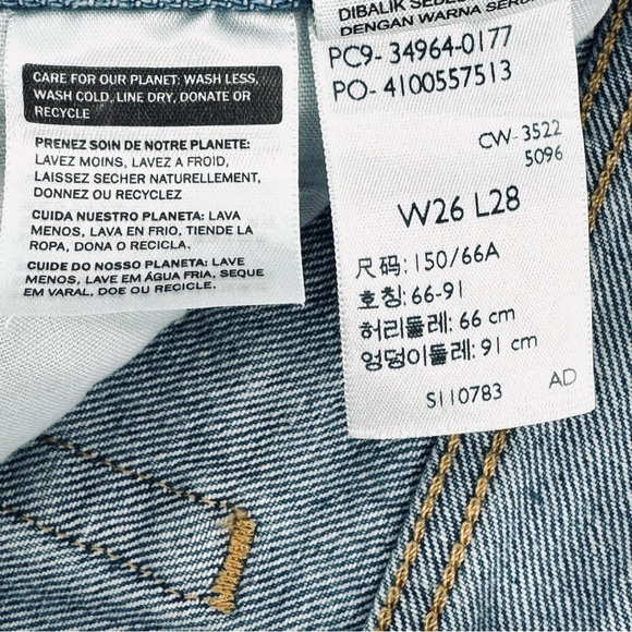 LEVIS Premium Big E Wedgie Straight High Rise Raw Crop Distressed Jeans - Picture 12 of 14